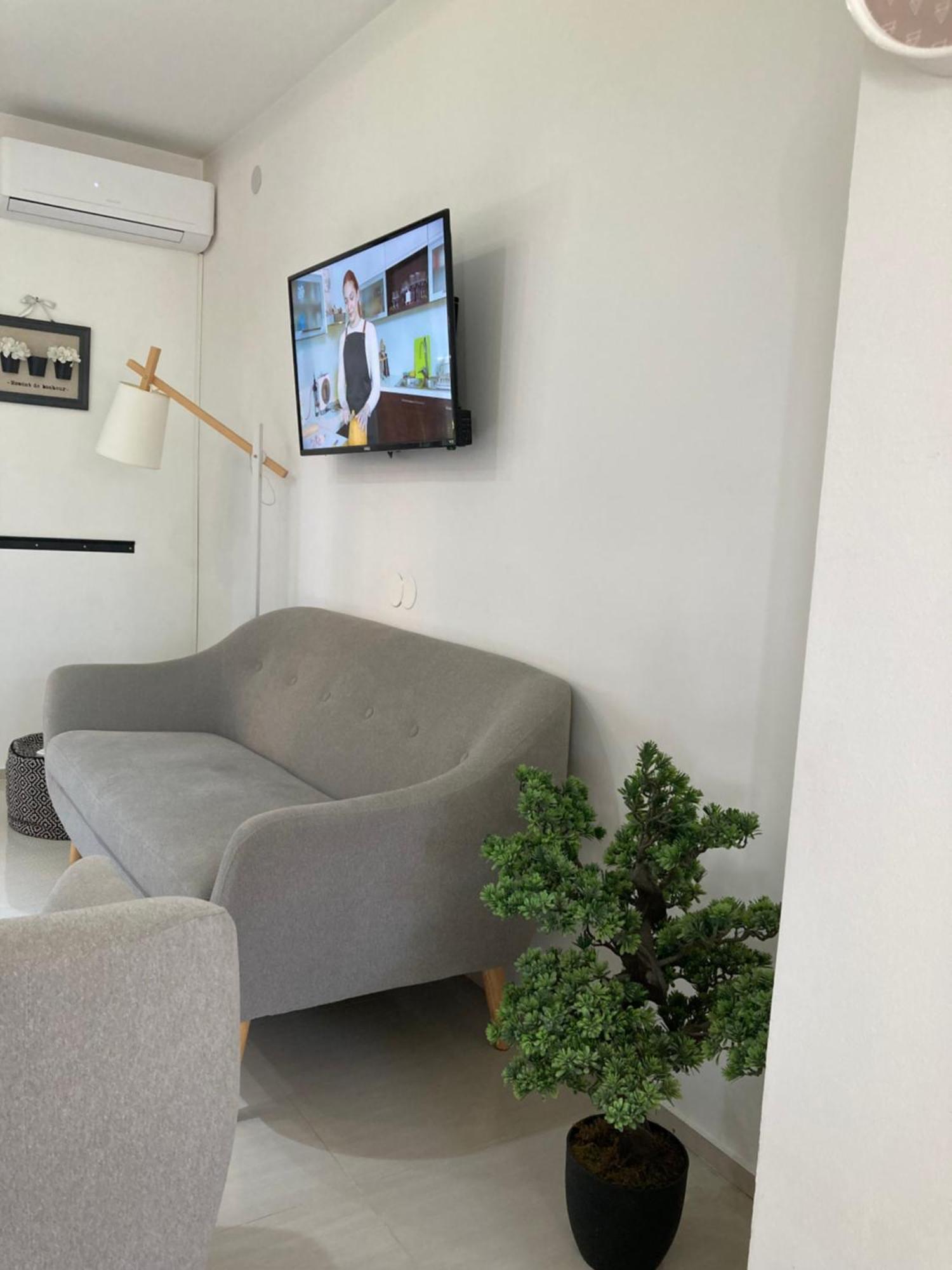 קארלובץ Apartman Sonas With Free Private Parking מראה חיצוני תמונה